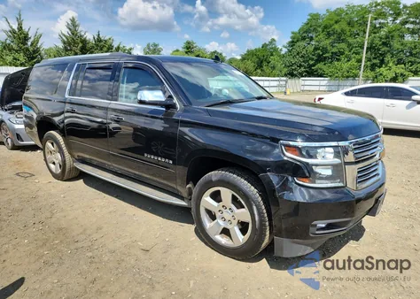 2018 Chevrolet Suburban K1500 Premier из США, поврежденный, VIN 1GNSKJKC8JR343059